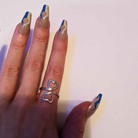 Heart open adjustable ring - Picture 4 of 13